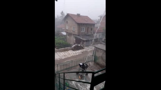 Дъжд във Велинград