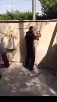 Смешна шега с електротехник