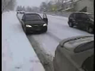 Верижна Катастрофа На Заледен Участък