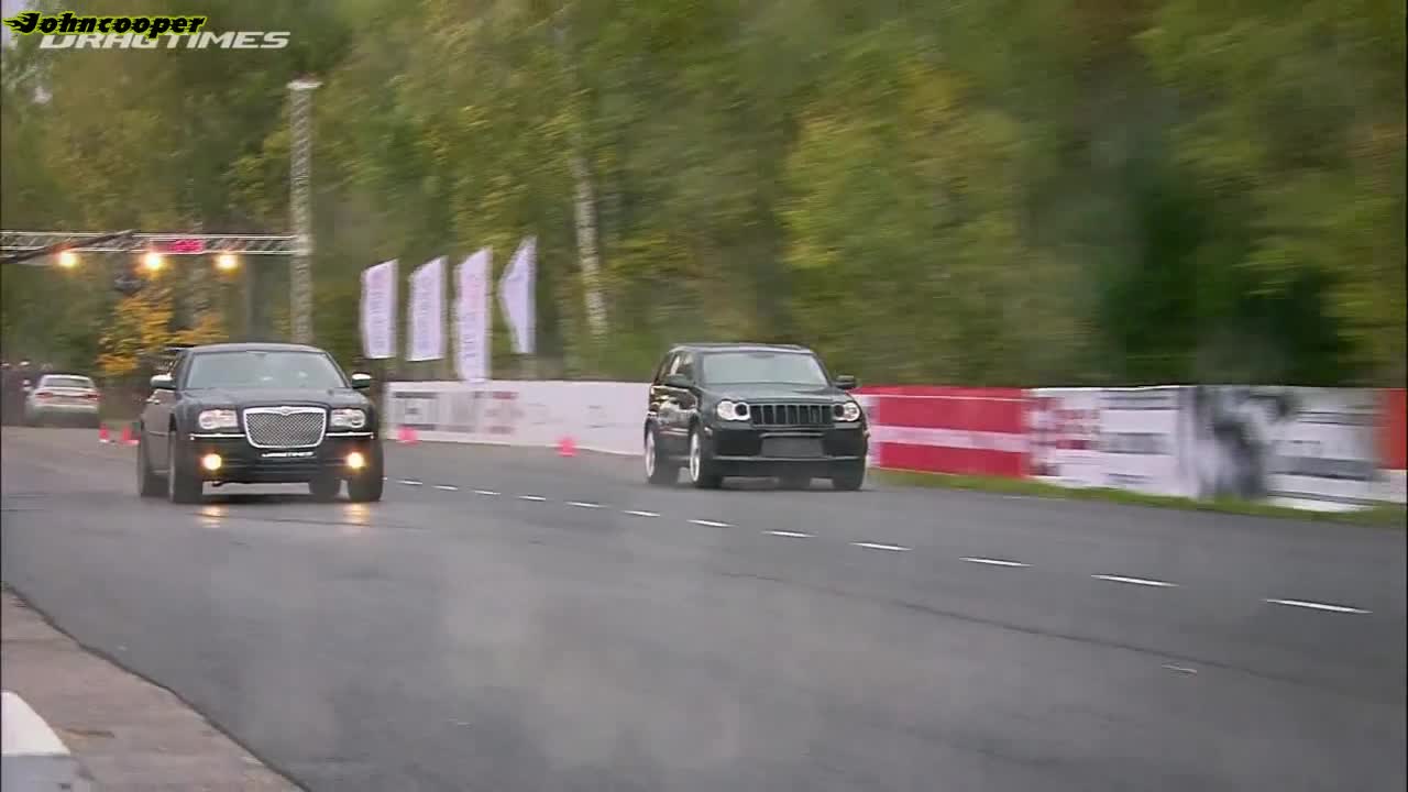 1100hp Jeep Str8 7.0 vs Chrysler 300c Hemi supercharged