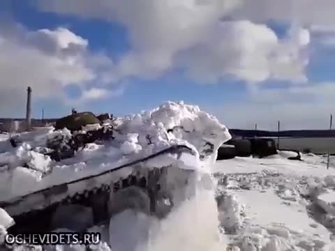 Моща на руската военна техника при зимни условя е безгранична !