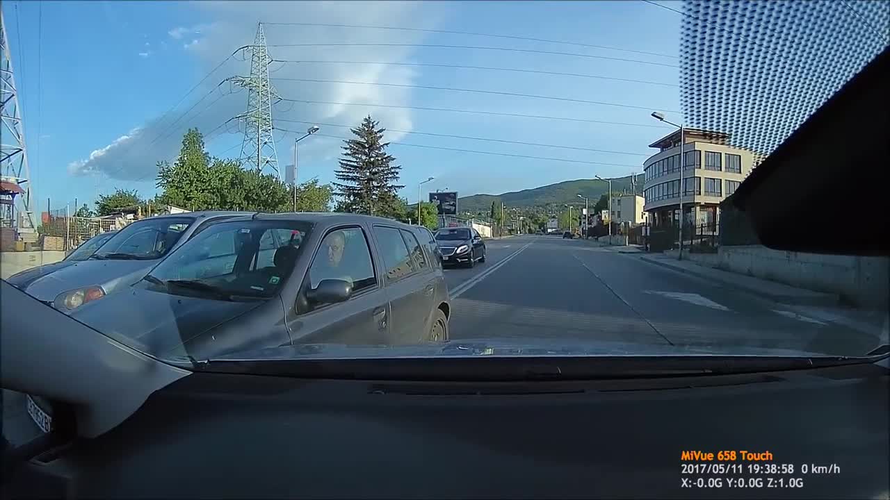 Нищо ново! Джигит в насрещното