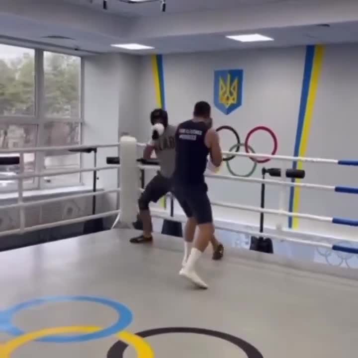 Владимир Кличко започна да прави спаринги