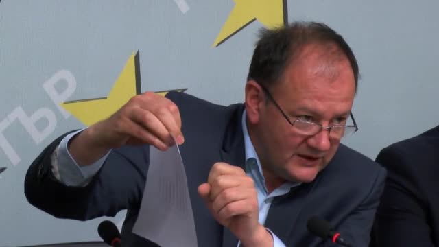 БСП: ГЕРБ и Реформаторите са виновни за скока на цената на тока