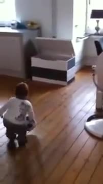 Дете на 1г има супер талант