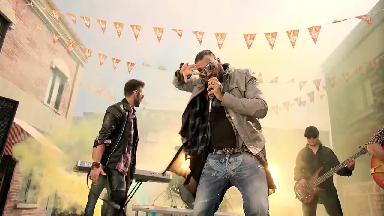 Премиера! Азис & Giorgos Tsalikis - Estar Loco / Полудяваме / Официално видео - 720p