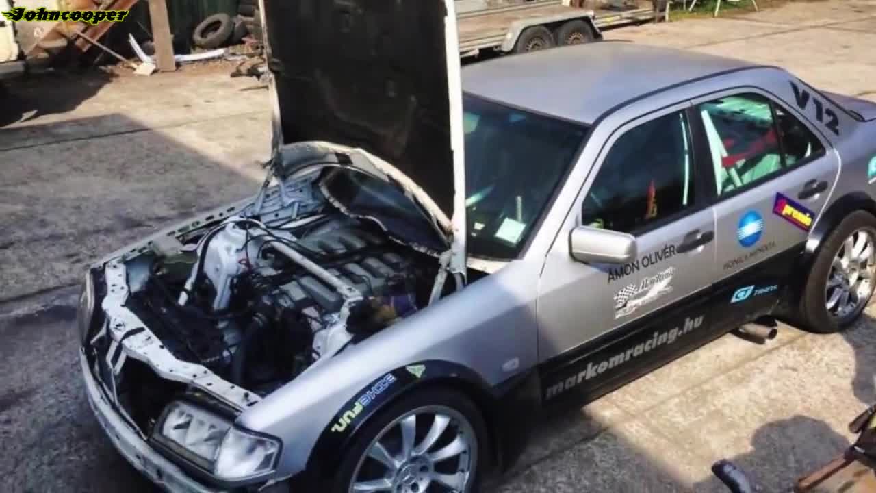 Mercedes C600 V12 в действие - Gymkhana