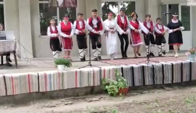 Тс Хоп-троп с участие в празника на село Методиево