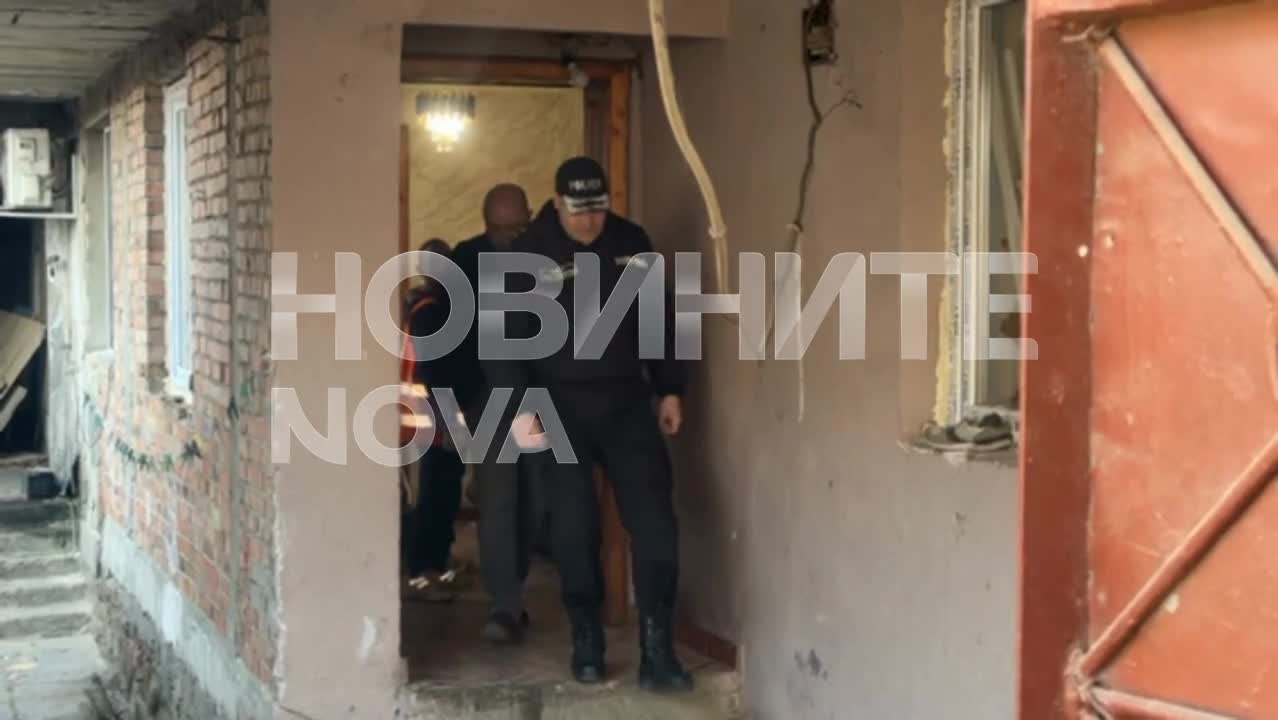 10 задържани при спецакция срещу купения вот и разпространението на наркотици в Бургас