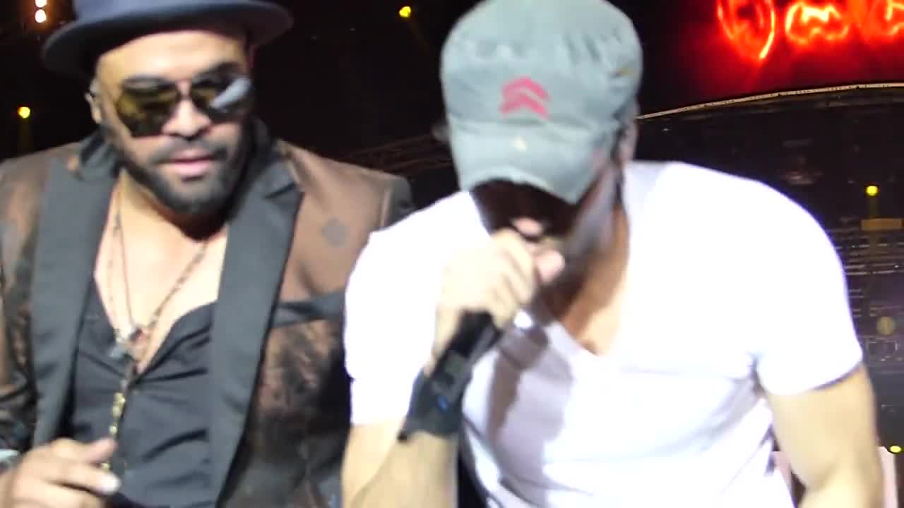 Enrique Iglesias - Bailando - Live 14.12.2015, Sofia