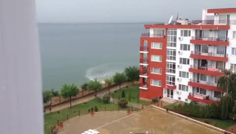 Изпускане на отпадни води в морето