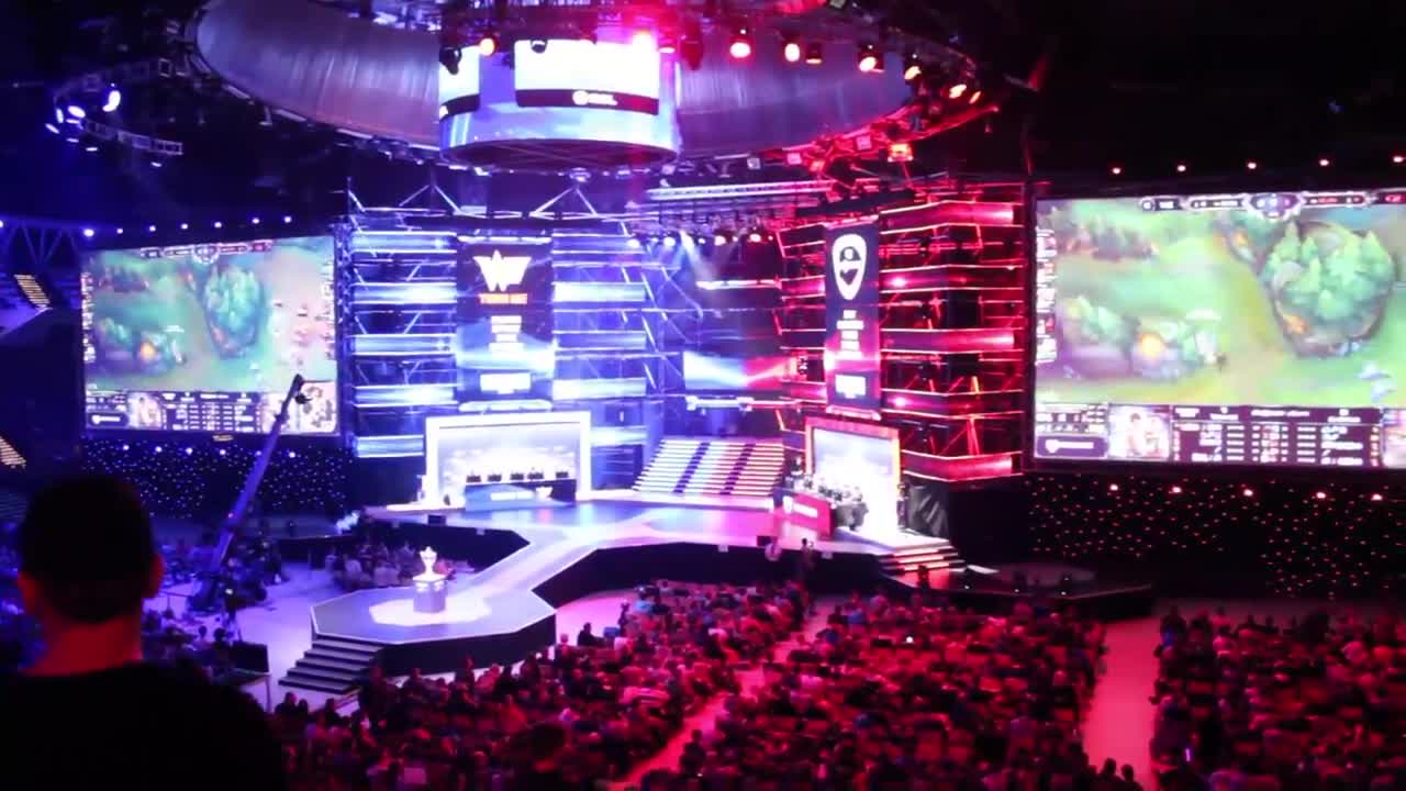AFK TV в IEM Katowice 2015 - Разходка из цялото събитие