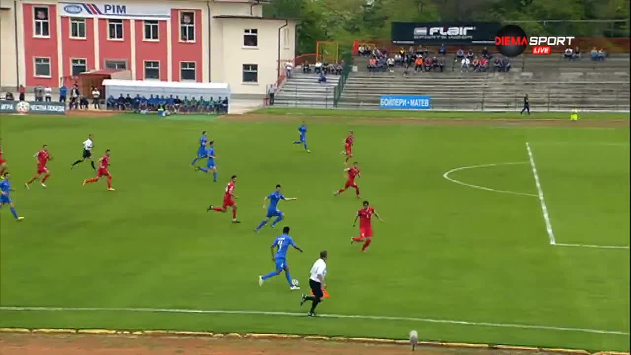 Левски поведе на Хасково с 1:0