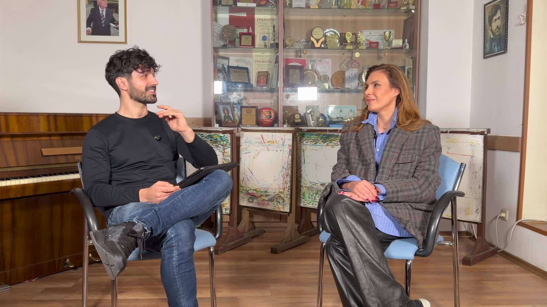 Диана Любенова откровено за театъра, дъщеря си и обидата от фалшивите новини