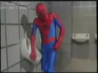 Проблема на костюма на Spider Man   Link Чисто Голи Снимки На Михаела 