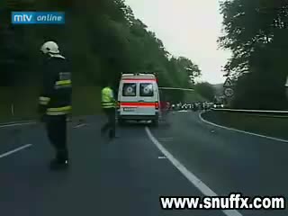 Инцидент! Мотор се блъска челно в друг мотор