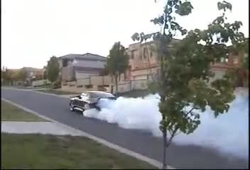 Демонстрация на нисан скайлайн 