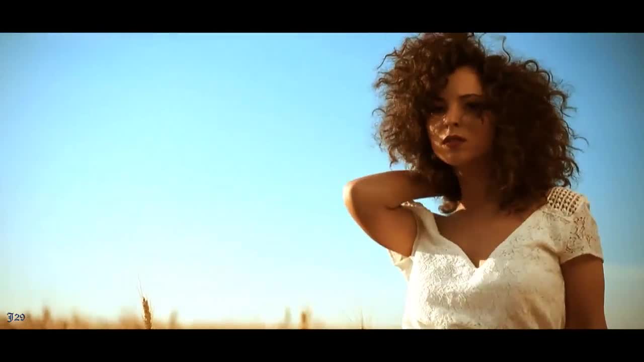Лятно Румънско 2014! Mossano feat. Ami - I promise you ( Официално Видео )   Превод