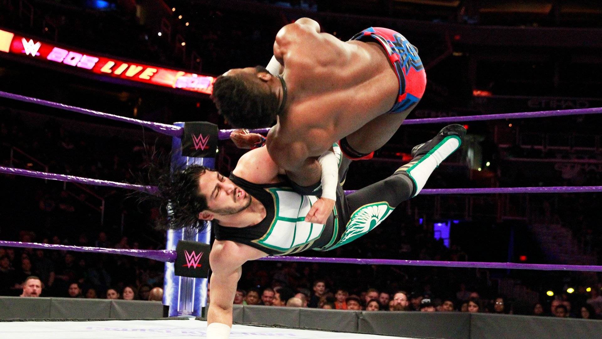 Седрик Алекзандър срещу Мустафа Али: WWE 23.1.2018