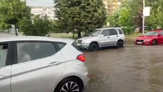 Потоп след буря в Благоевград