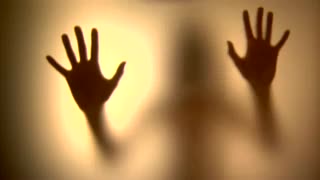 Защо момичетата не пърдат