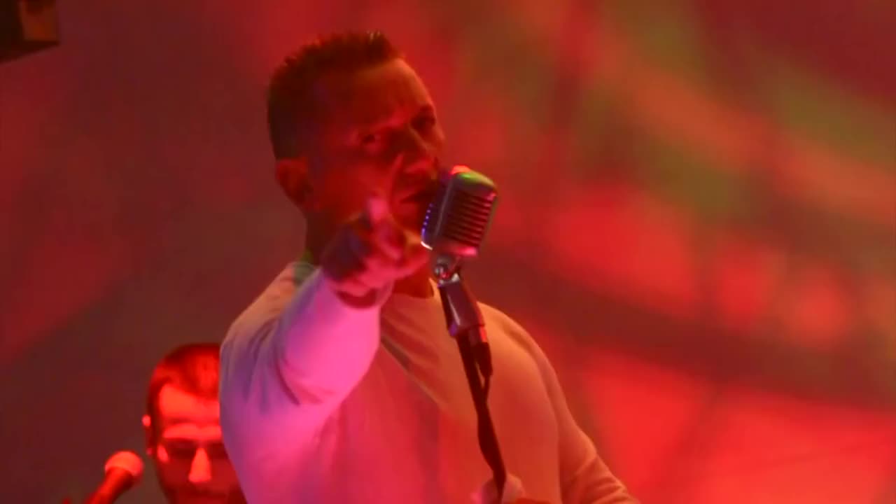 Premijera!!! Sako Polumenta - 2015 - Pazim te (hq) (bg sub)