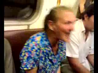 Луда Баба Дивее В Метро 