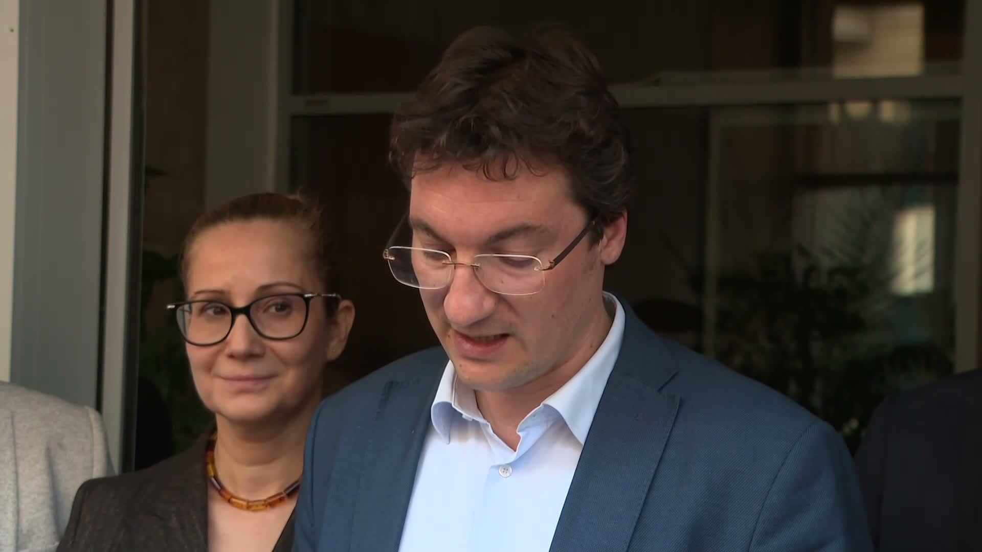 Пленум на БСП утвърди листите си за предсрочния вот
