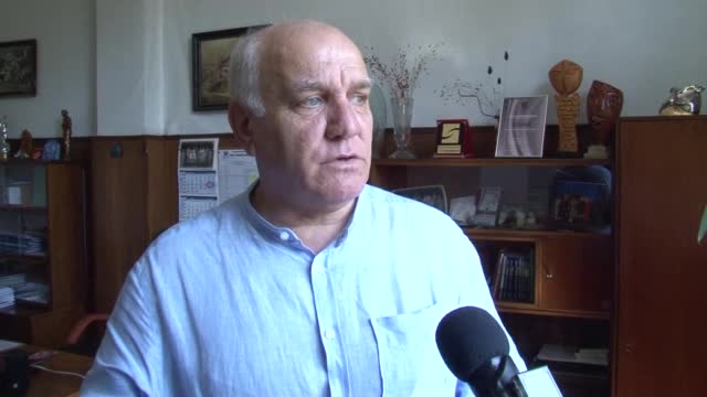Зад завесата на „Театъра на българската армия”