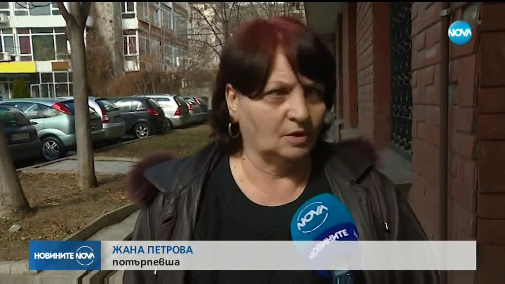 МИРОЛЮБА БЕНАТОВА ПРЕДСТАВЯ: Кметски игри