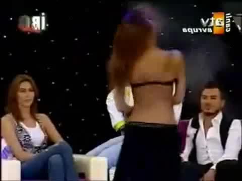 Турска Танцьорка Didem The Best Belly Dancer - клипче с всичките и танци