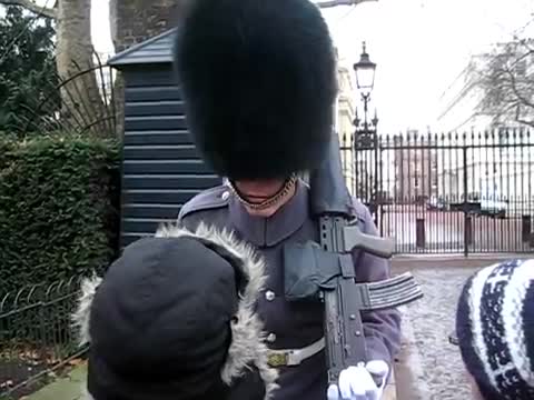 Забележка със стил :) Get Off The Fence! Разкарай се от оградата!