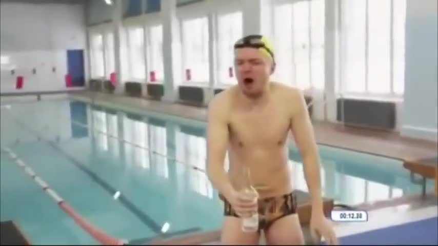Голям Смях))). Плувай и Умирай трудно след бутилка водка)))