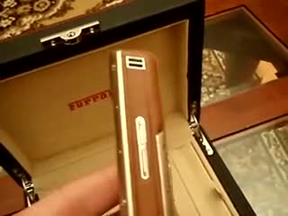 Най скъпия и готиния Телефон Nokia Vertu Ferrari $$$ 2.700.00 $$$ 
