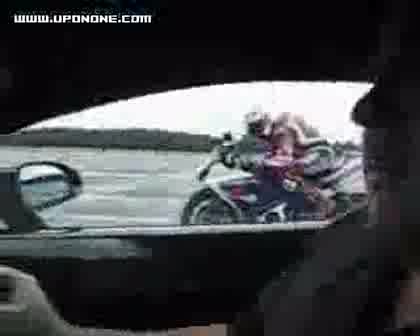 Suzuki Gsxr Vs. Lamborghini Gallardo