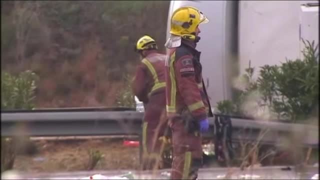 14 души загинаха при катастрофа с автобус в Испания