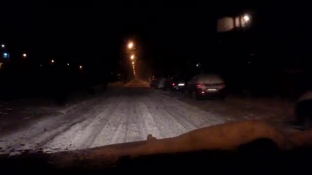От "Моята новина": Непочистени улици в Сливен