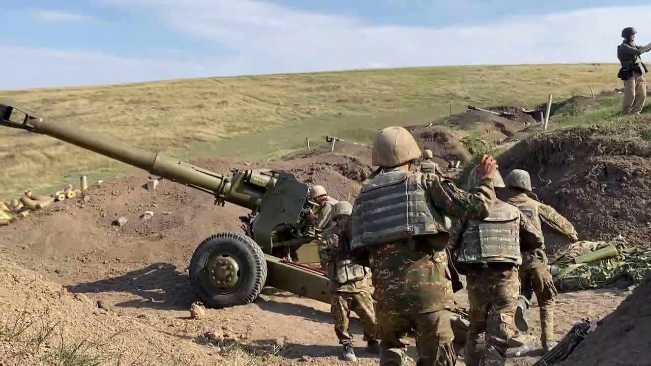 Nagorno-Karabakh: Fighting continues for third day despite global calls for ceasefire