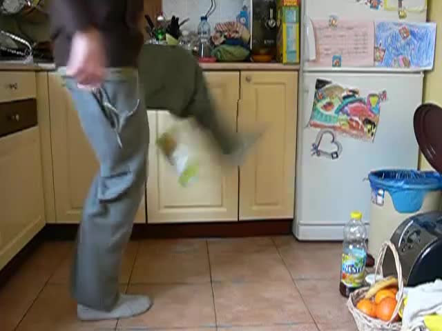 Зимен freestyle с бутилка от мляко