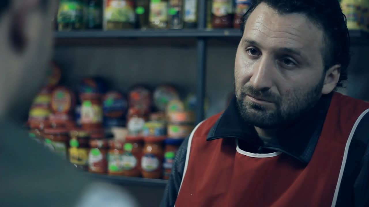ДжиДжи БиДжи - Наглият магазинер