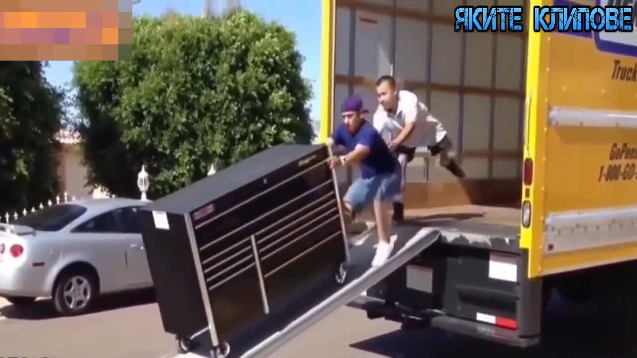 Да наемеш идиоти на работа! - Гафове на работа!