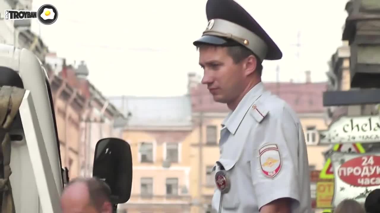 Как реагират полицаите когато ги снимат