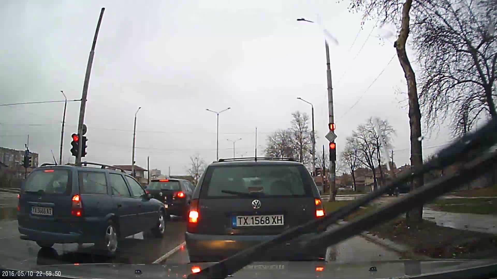 Преминаване на червен светофар