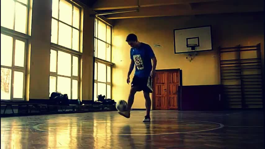 Невероятни Freestyle Football умения