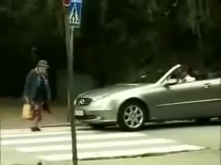 Баба - Пешеходец (смях) 