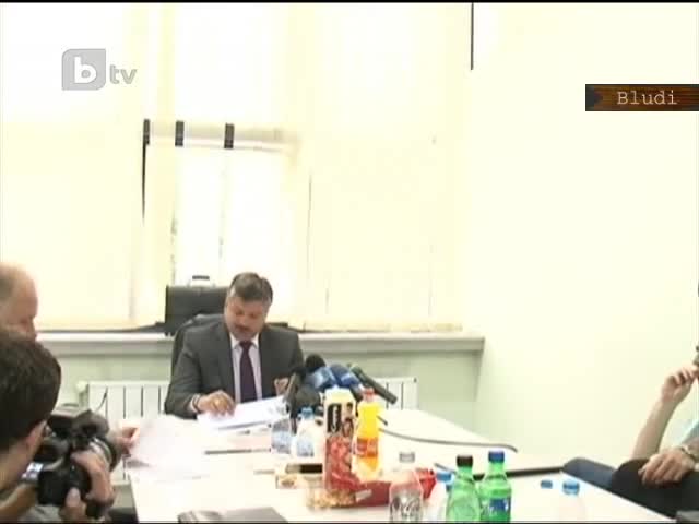 Екcклузивни кадри от побоя на съдия