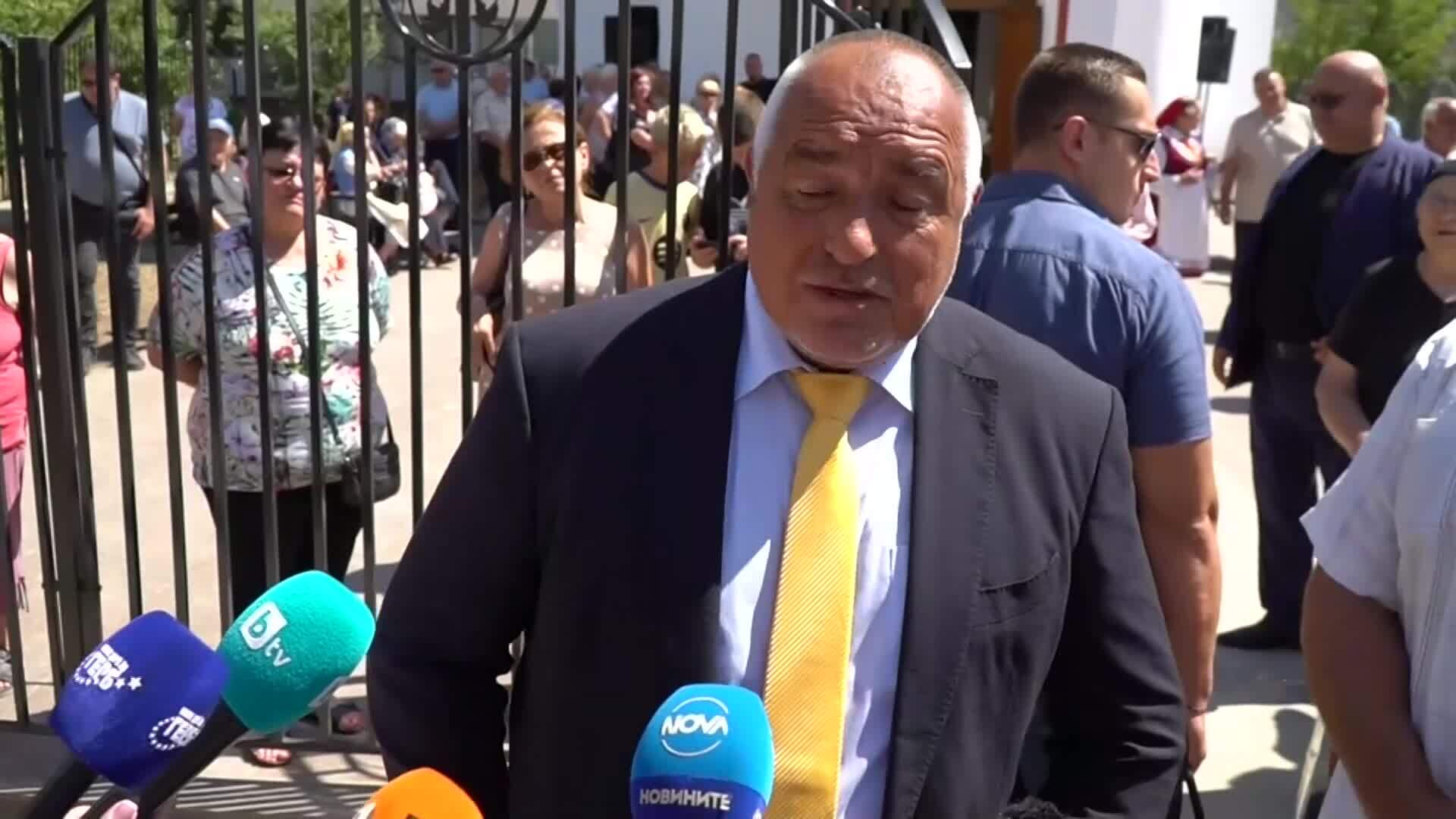 Бойко Борисов: Група леви партии, начело с президент популист, бранят рушащи се държавни имоти