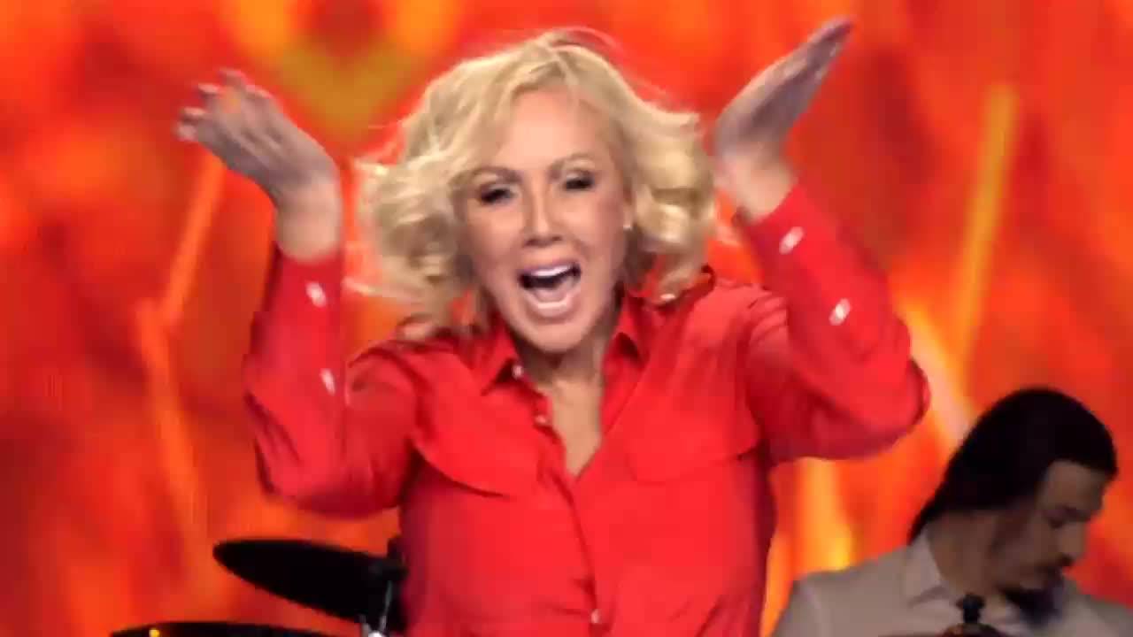Lepa Brena - Bolje ne (official Playback) 2018