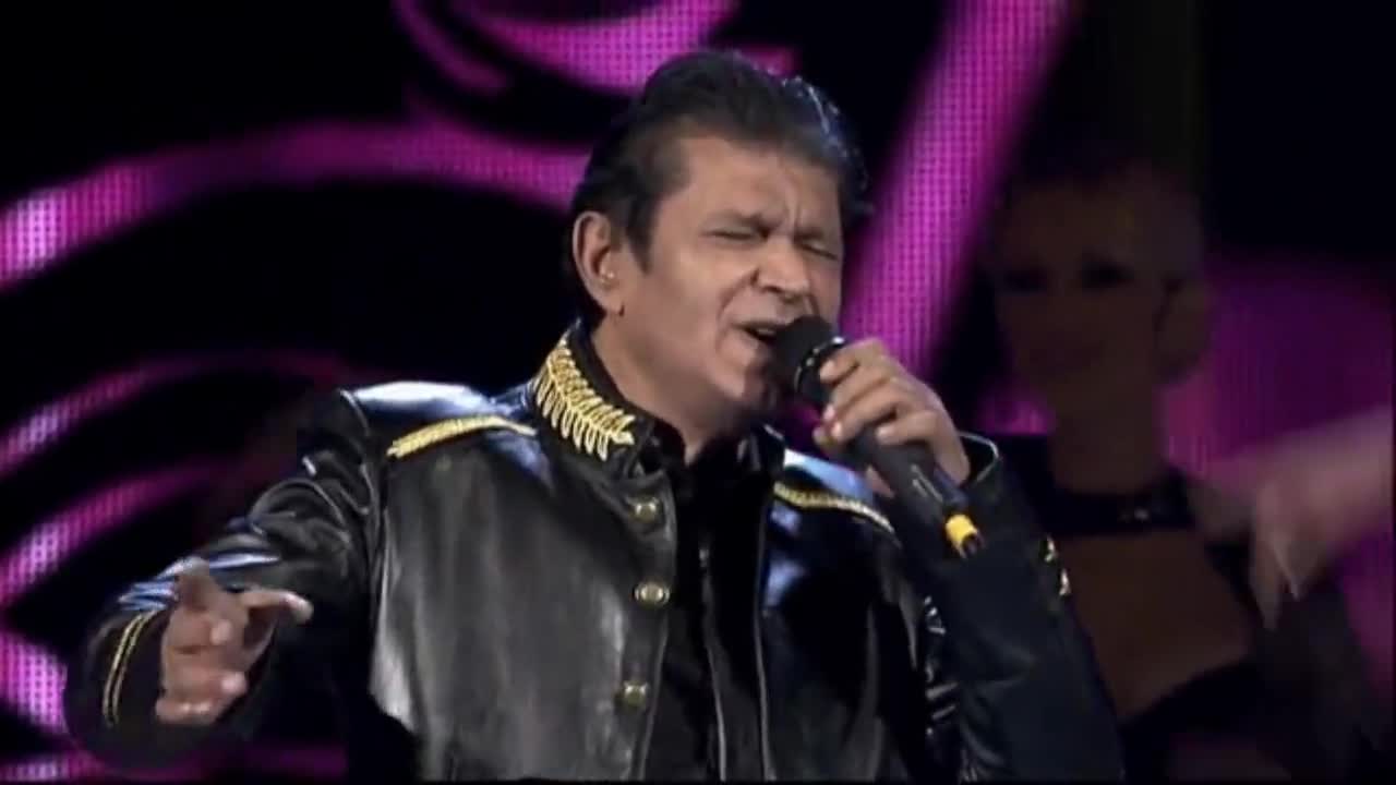 Страхотнаааааа !!! Sinan Sakic 2014 - Idi bog nek te vidi - Grand Parada - New !!! - Prevod