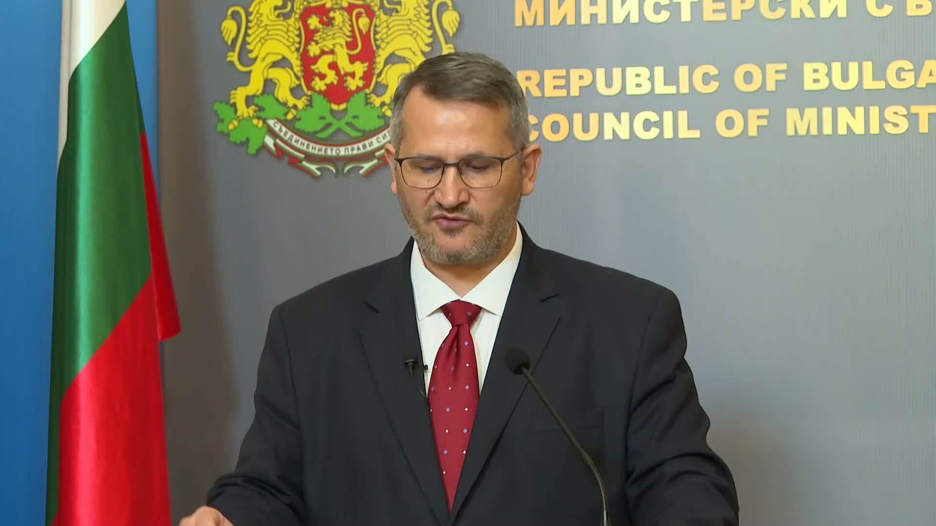 Земеделският министър закри инициативата „Магазин на хората“